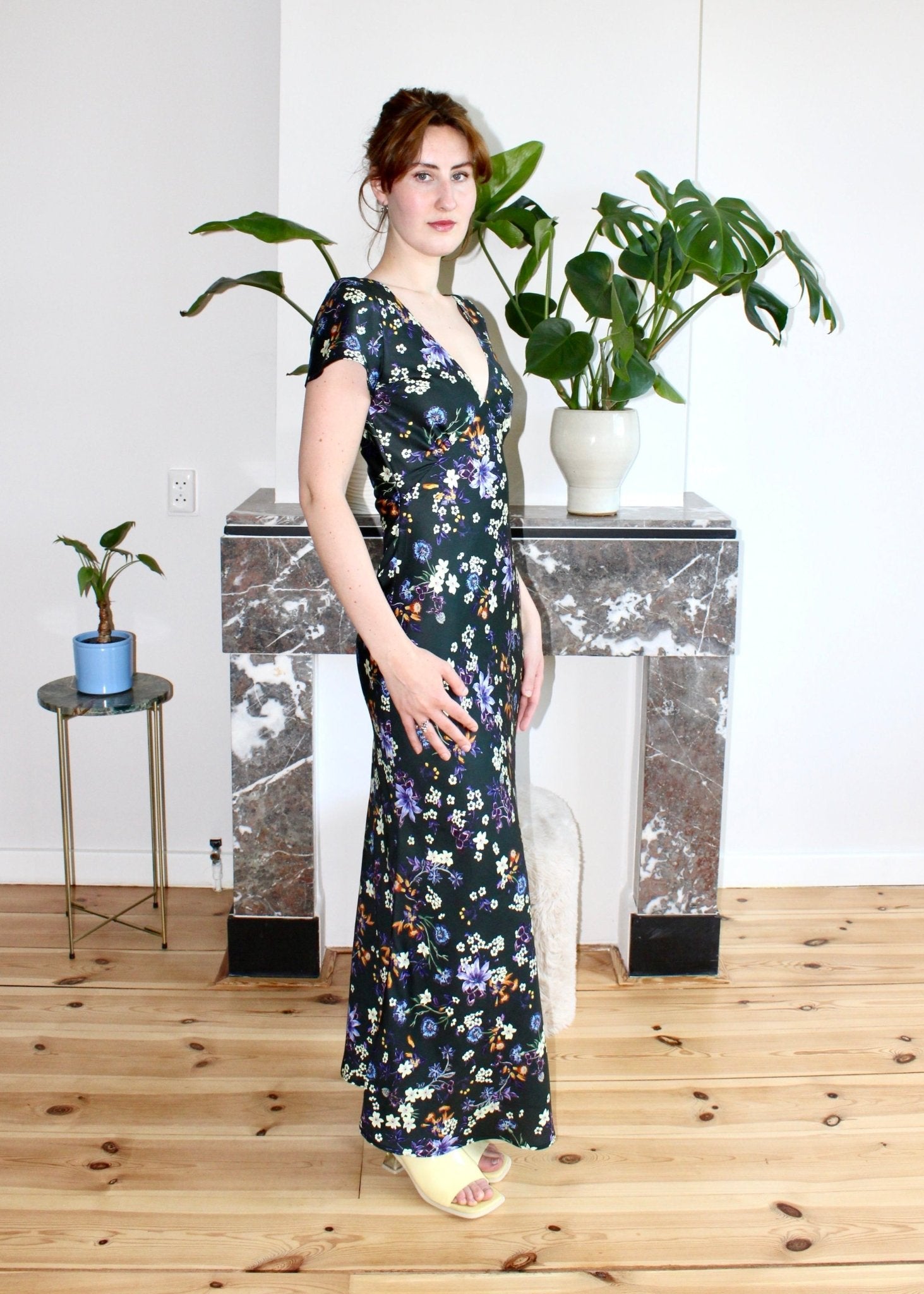 Celine short sleeve maxi dress black floral  Luci's Lemons