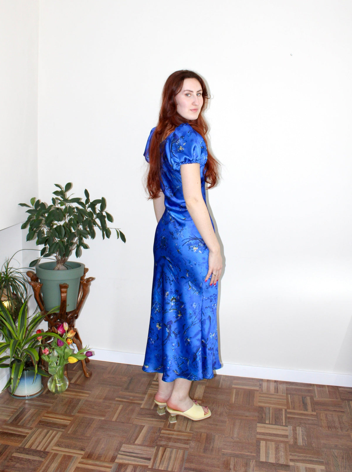 Sample - Lara midi dress blue print