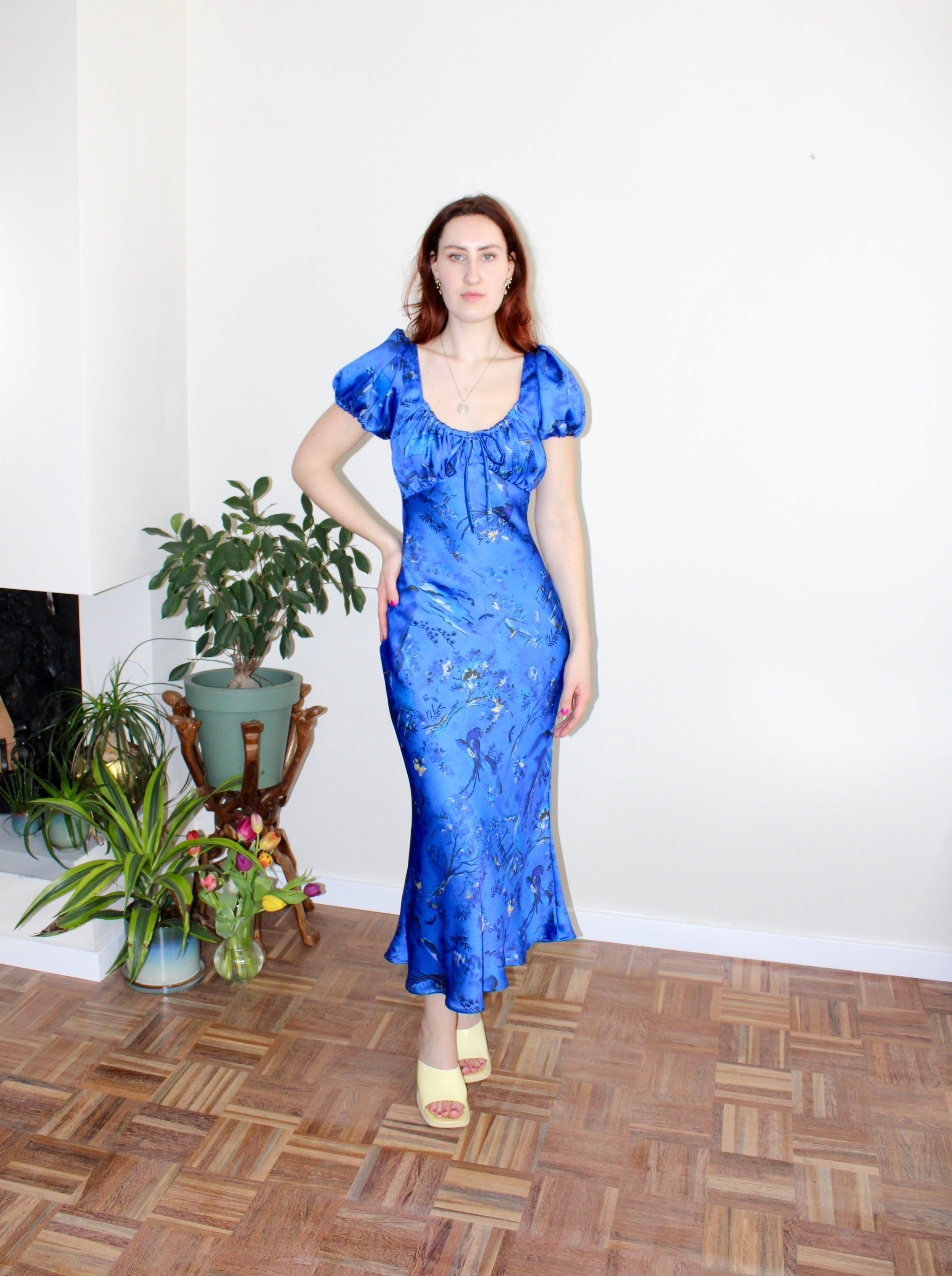Sample - Lara midi dress blue print