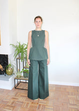 Load image into Gallery viewer, Amelia trousers dark green
