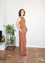 Load image into Gallery viewer, Amelia top light brown stripe
