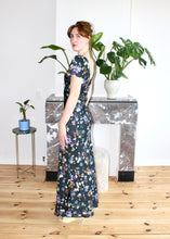 Load image into Gallery viewer, Celine short sleeve maxi dress black floral
