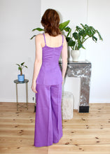 Load image into Gallery viewer, Amelia low neckline top purple linen
