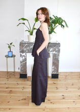 Load image into Gallery viewer, Amelia low neckline top espresso brown linen
