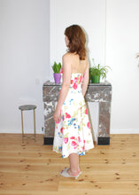 Load image into Gallery viewer, Chloe skirt floral linen
