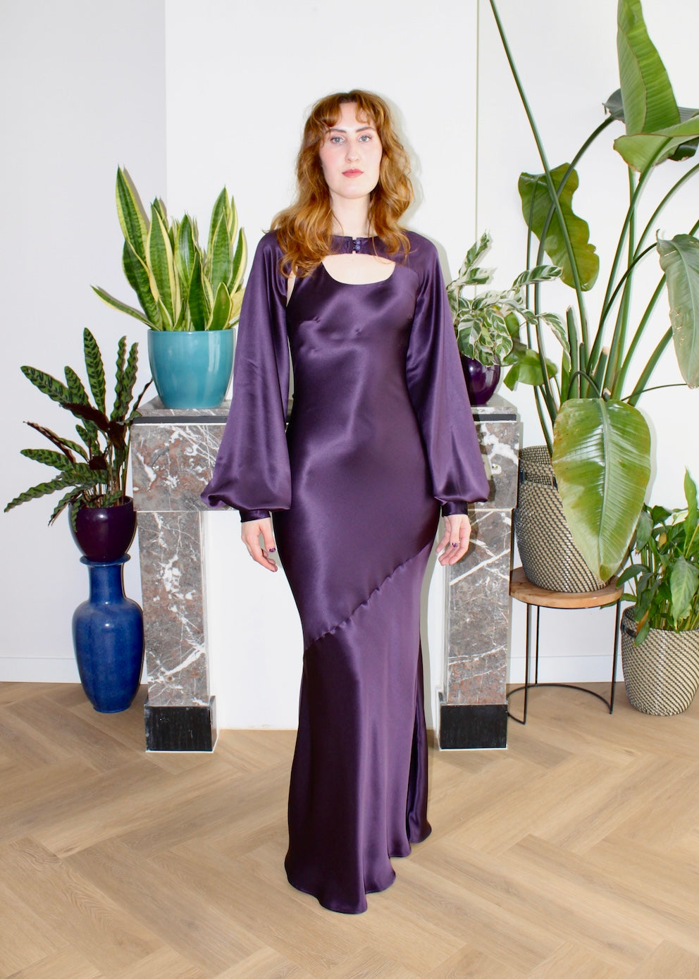 Mary shrug Aubergine purple silk
