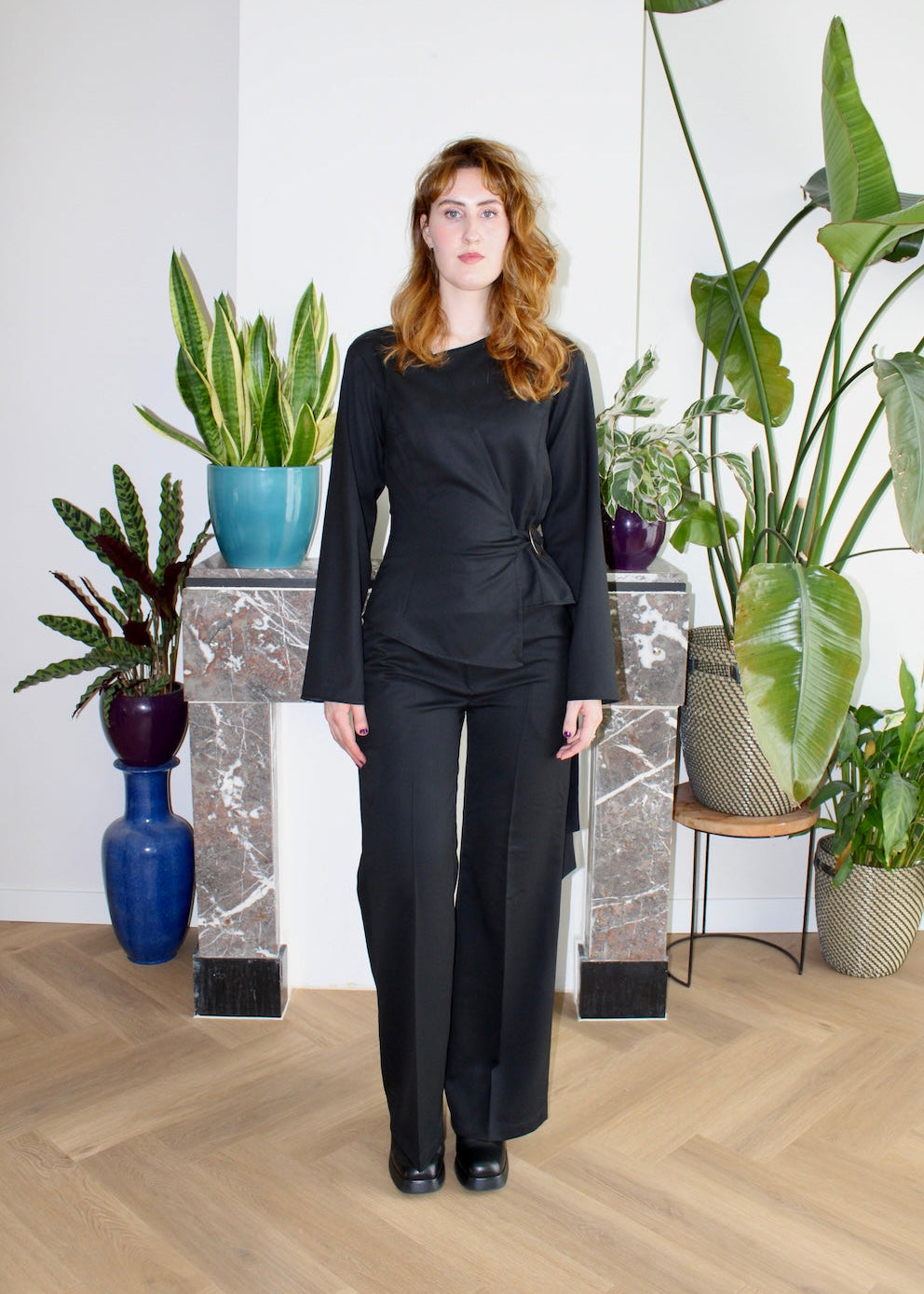 Amelia straight leg trousers black wool