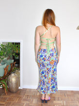 Load image into Gallery viewer, Portia top green silk
