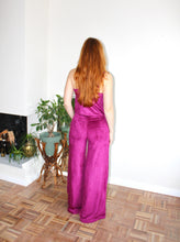 Load image into Gallery viewer, Amelia trousers magenta corduroy
