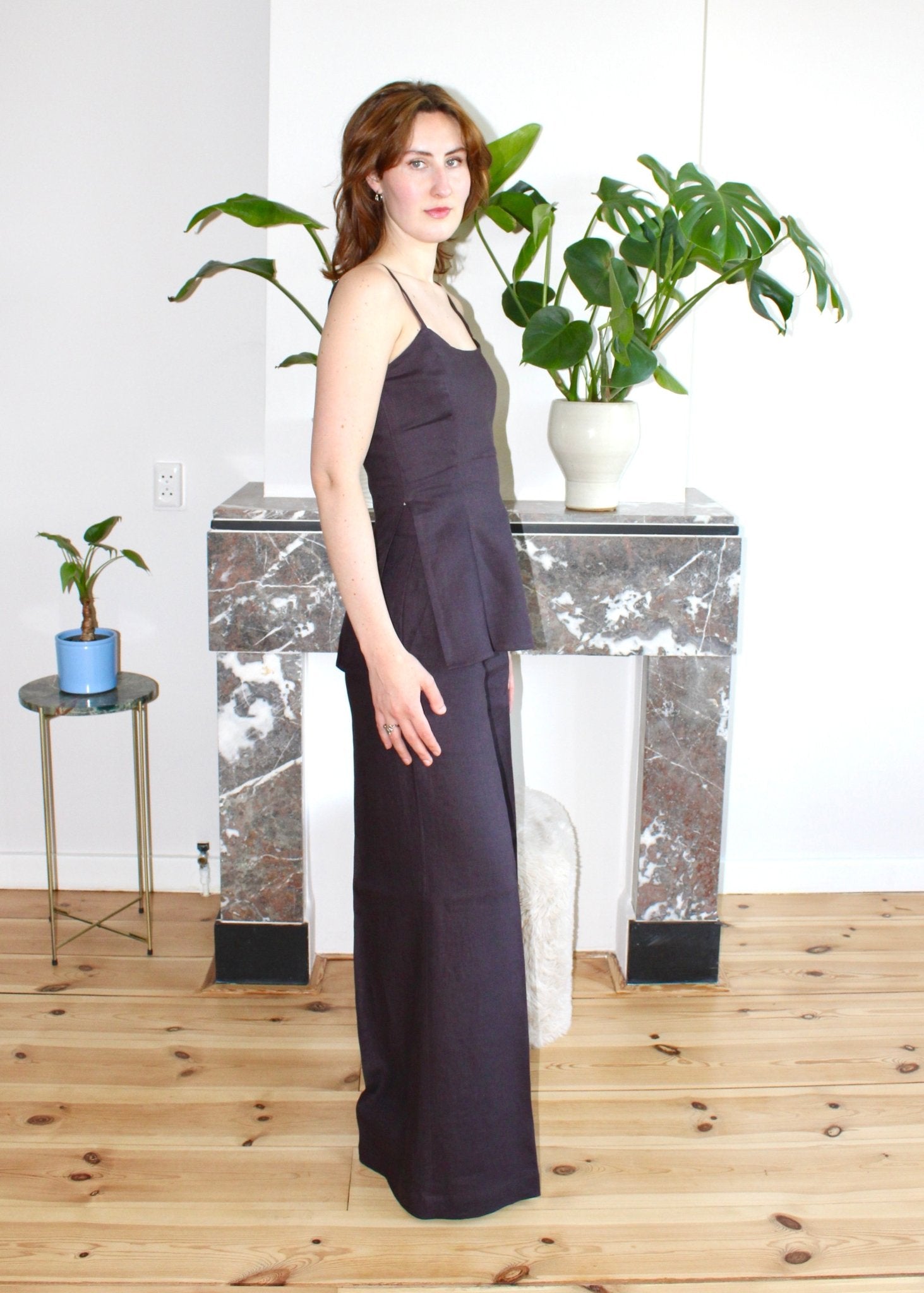 Amelia low neckline top espresso brown linen - Luci's Lemons