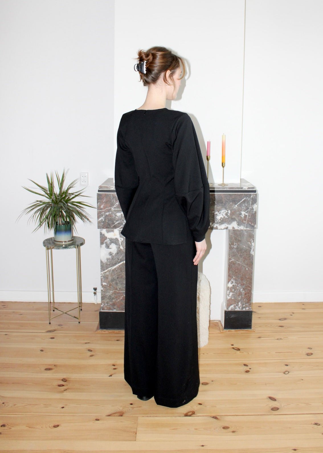 Amelia top black wool long barrel sleeves - Luci's Lemons