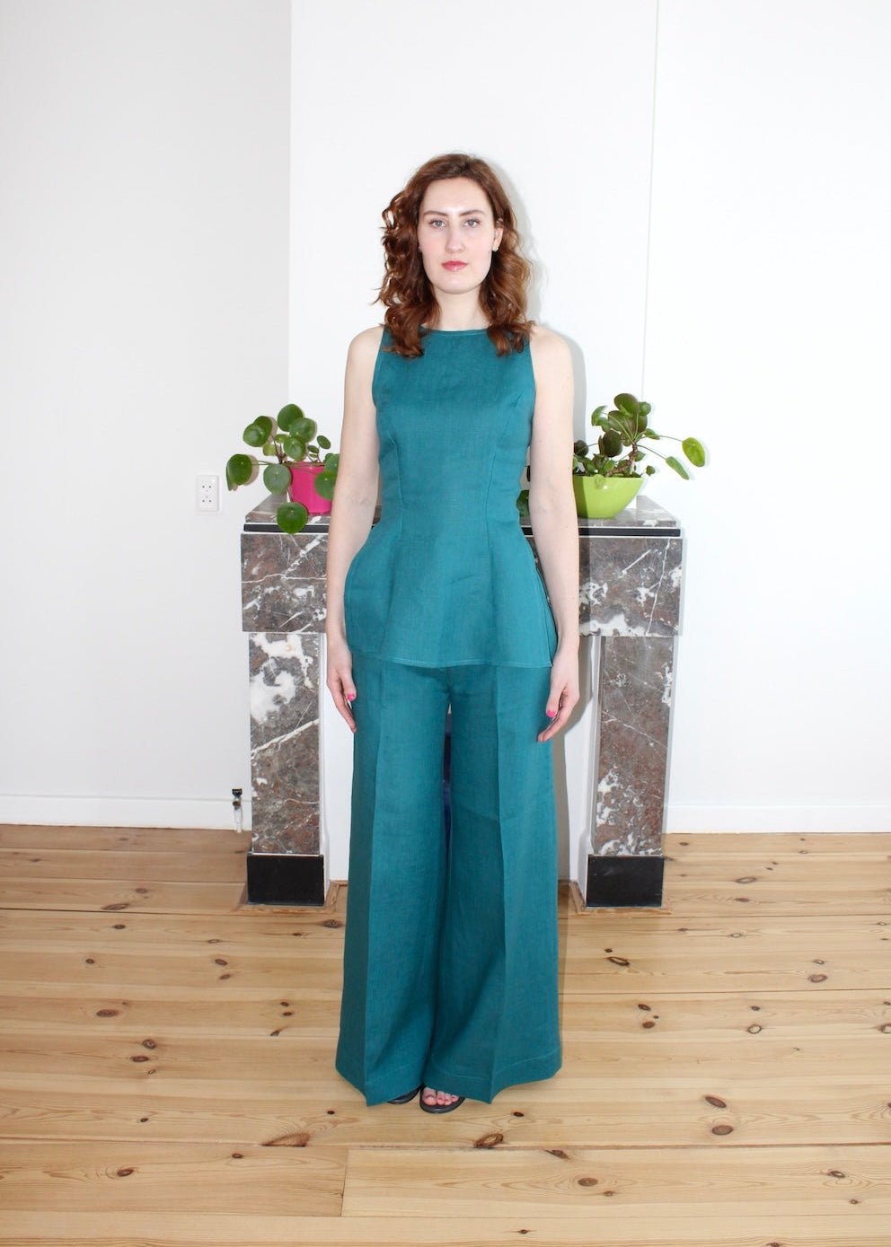 Amelia top deep turquoise linen - Luci's Lemons
