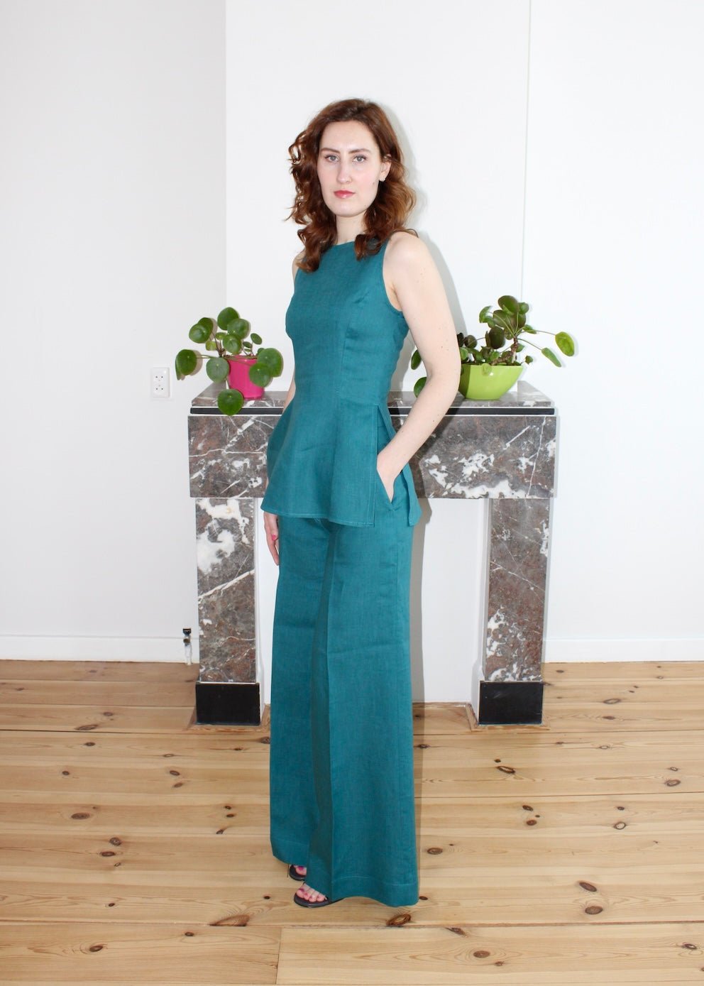 Amelia top deep turquoise linen - Luci's Lemons