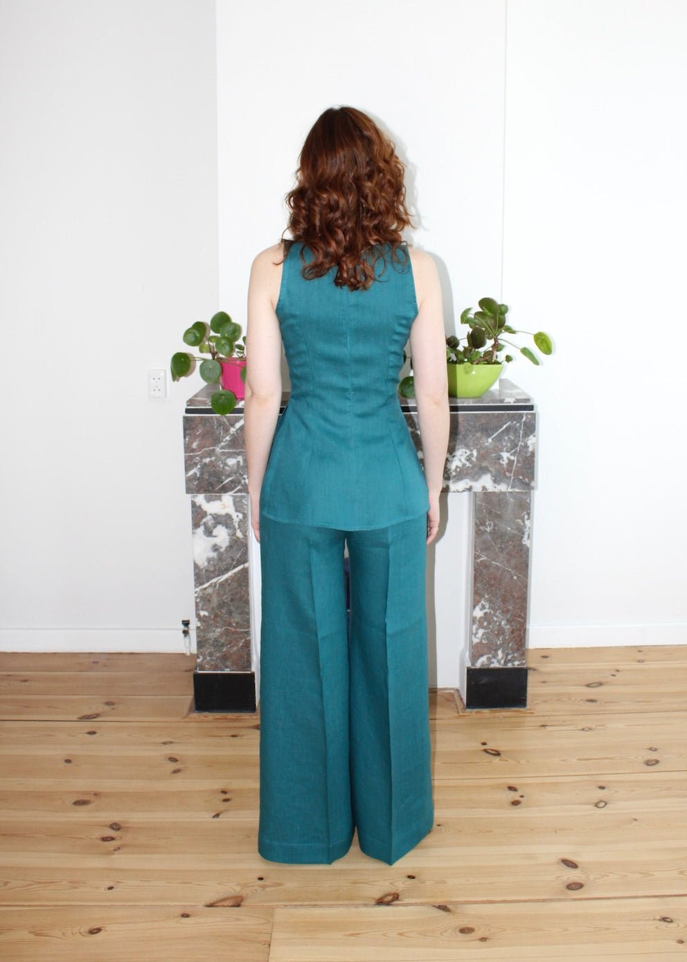 Amelia top deep turquoise linen - Luci's Lemons
