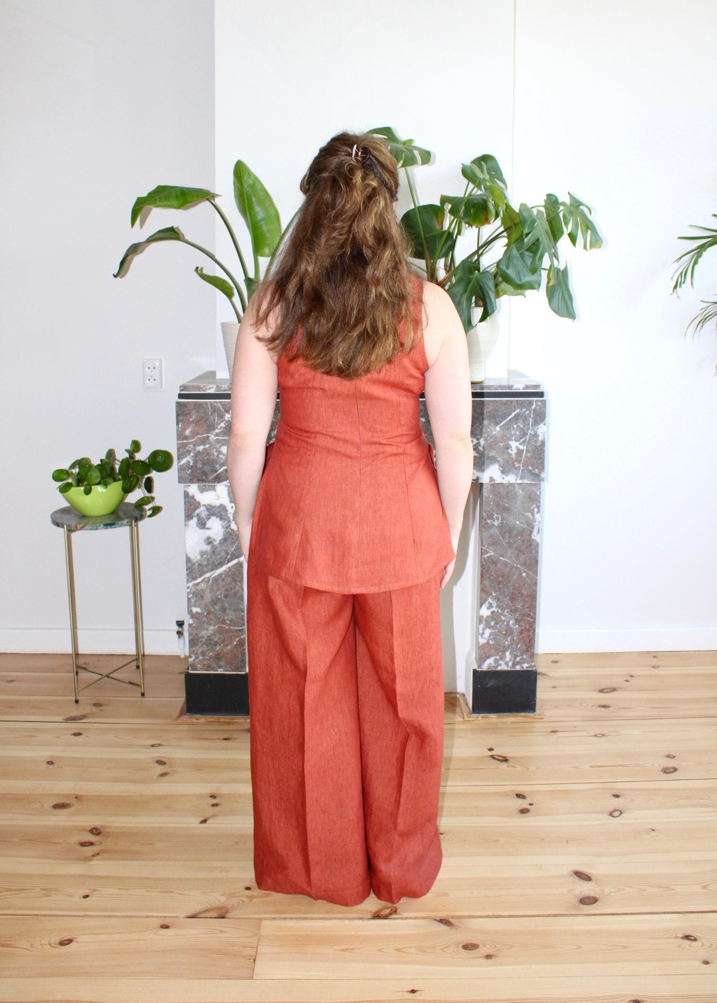 Amelia top rust orange linen - Luci's Lemons