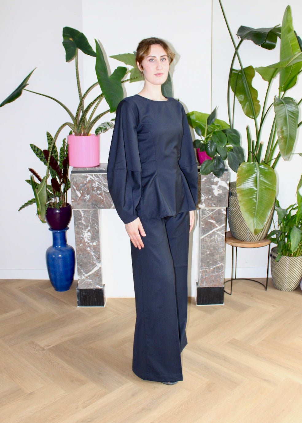Amelia trousers navy wool - Luci's Lemons