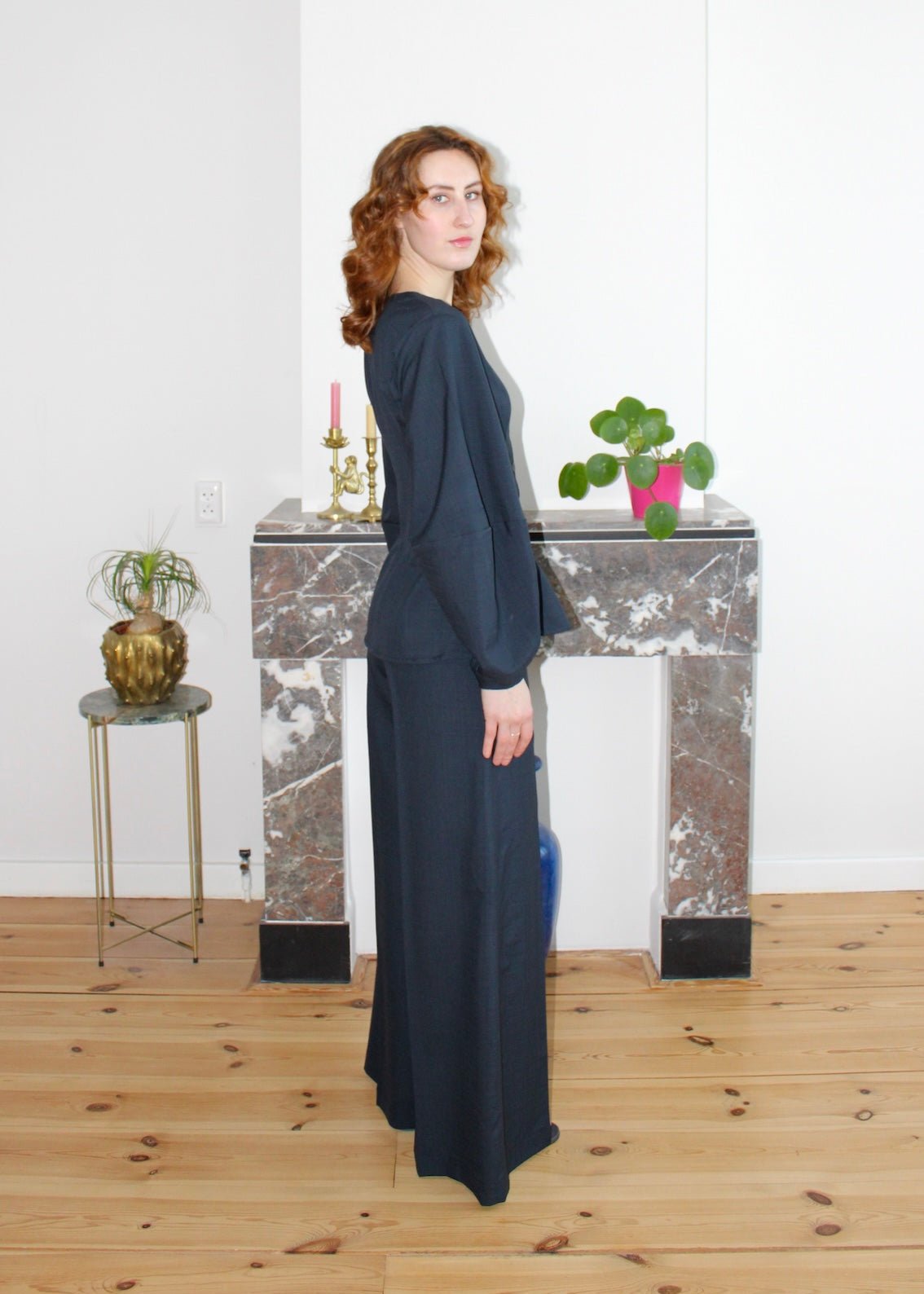 Amelia trousers navy wool - Luci's Lemons