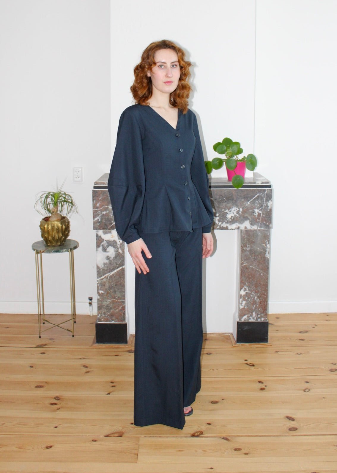 Amelia trousers navy wool - Luci's Lemons