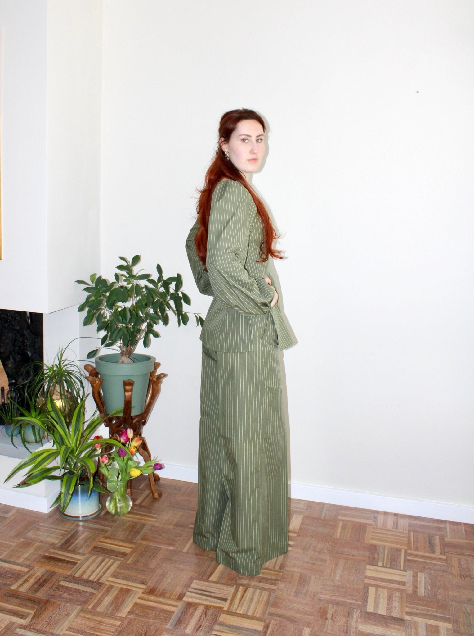 Amelia trousers sage green stripe - Luci's Lemons