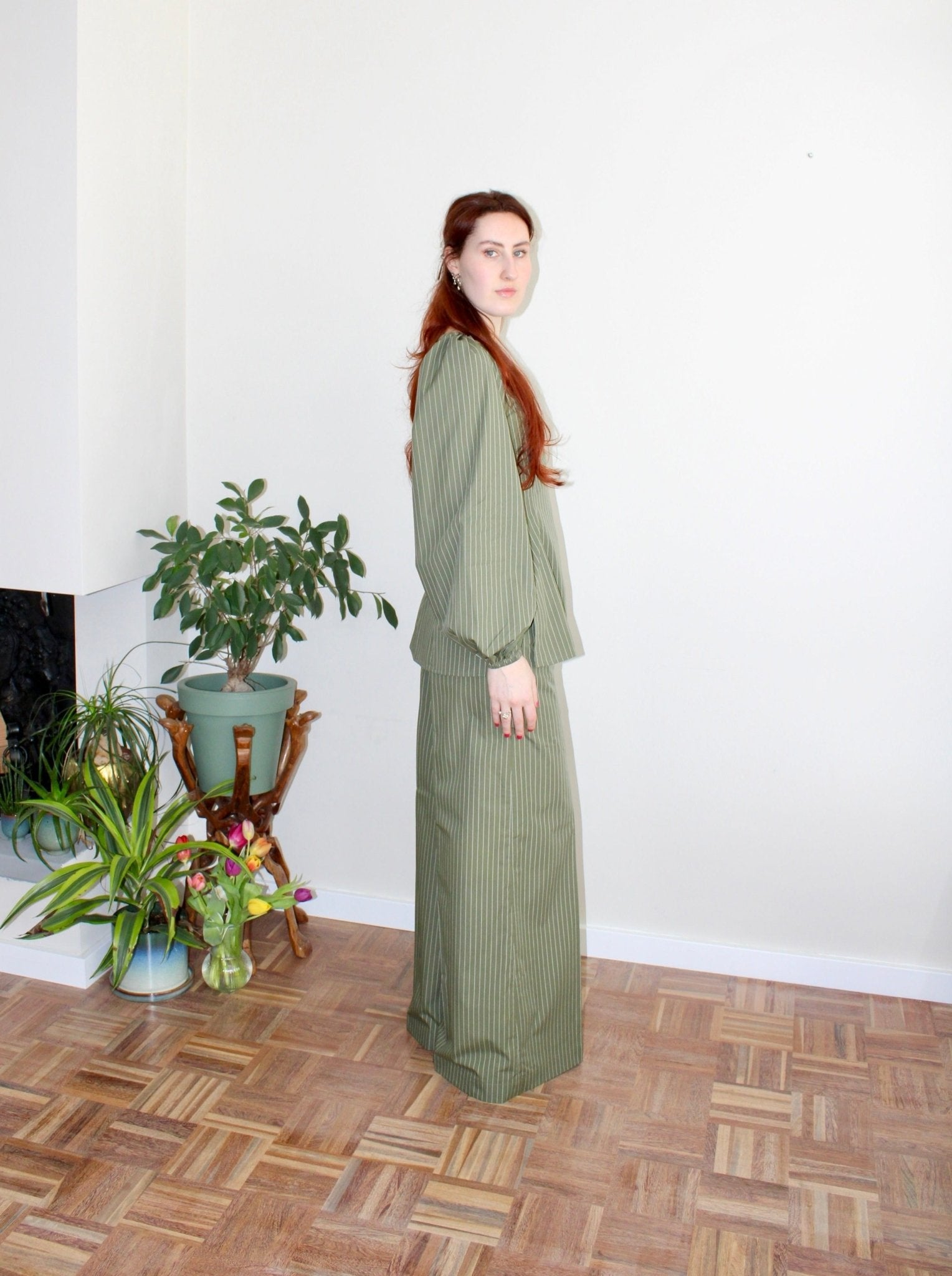 Amelia trousers sage green stripe - Luci's Lemons