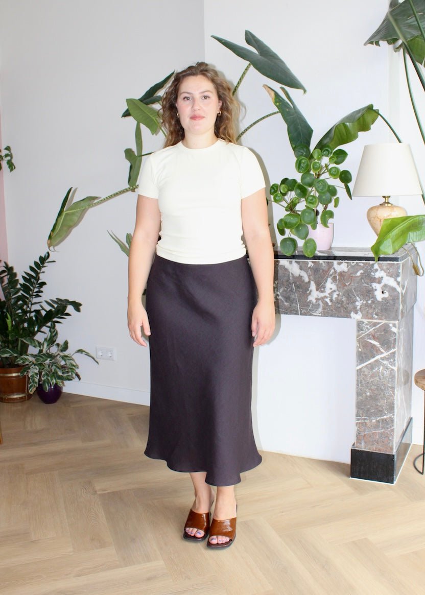 Bias skirt - Espresso brown linen - XL - Luci's Lemons