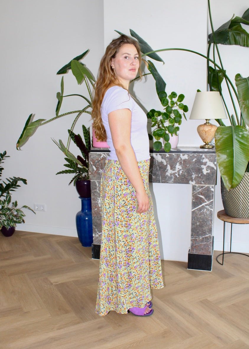 Bias skirt - Yellow and lilac floral - XXXL - Luci's Lemons