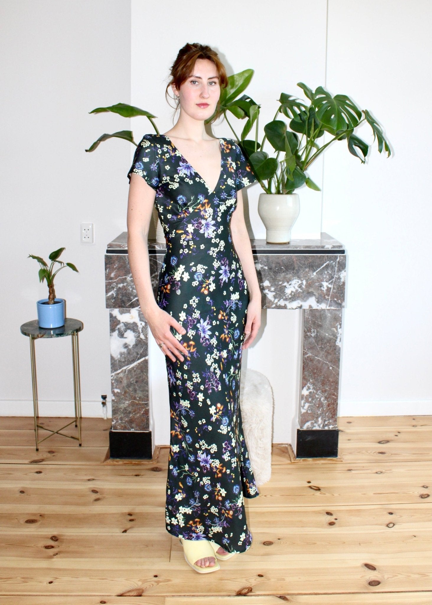 Celine short sleeve maxi dress black floral - Luci's Lemons