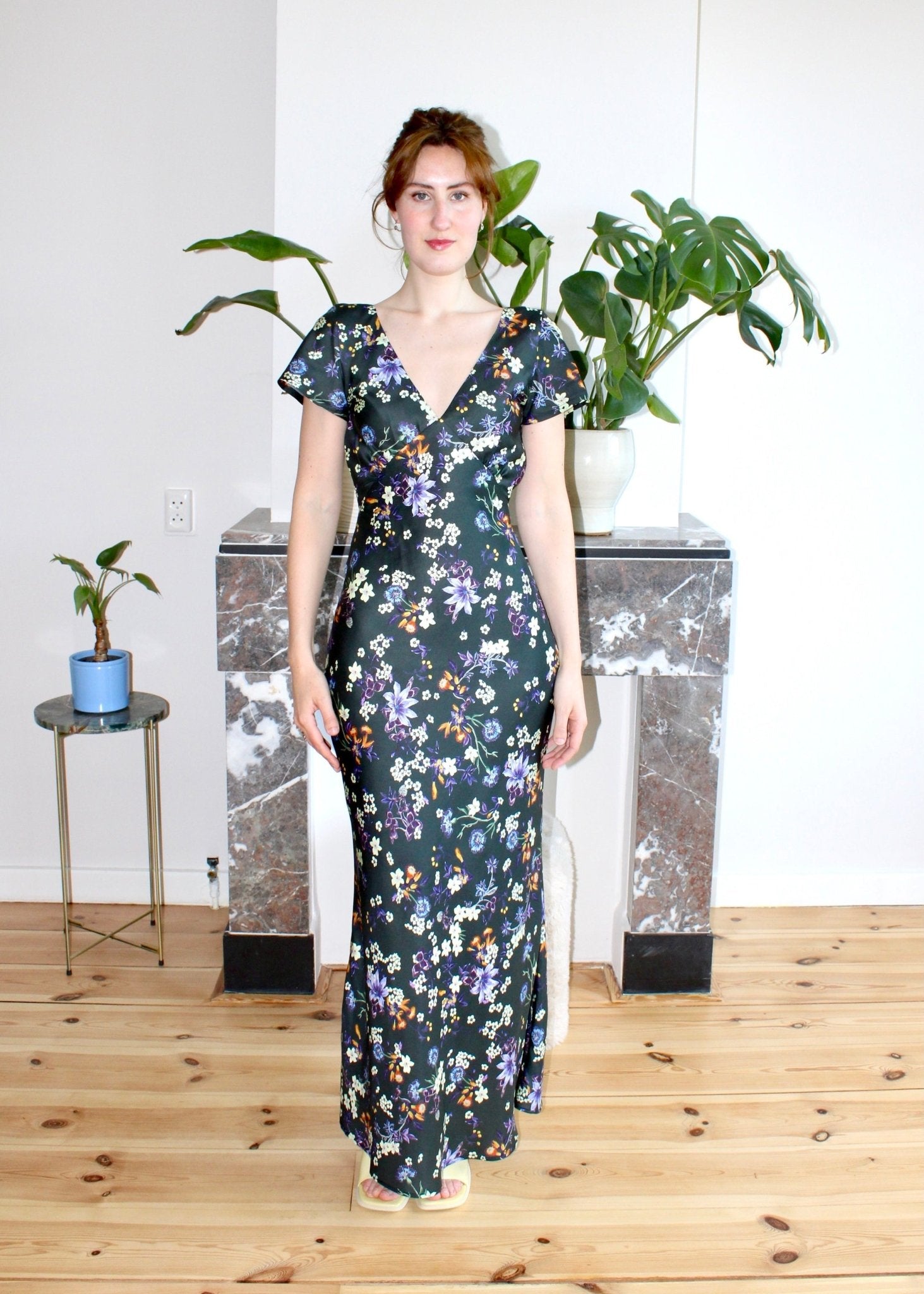 Celine short sleeve maxi dress black floral - Luci's Lemons
