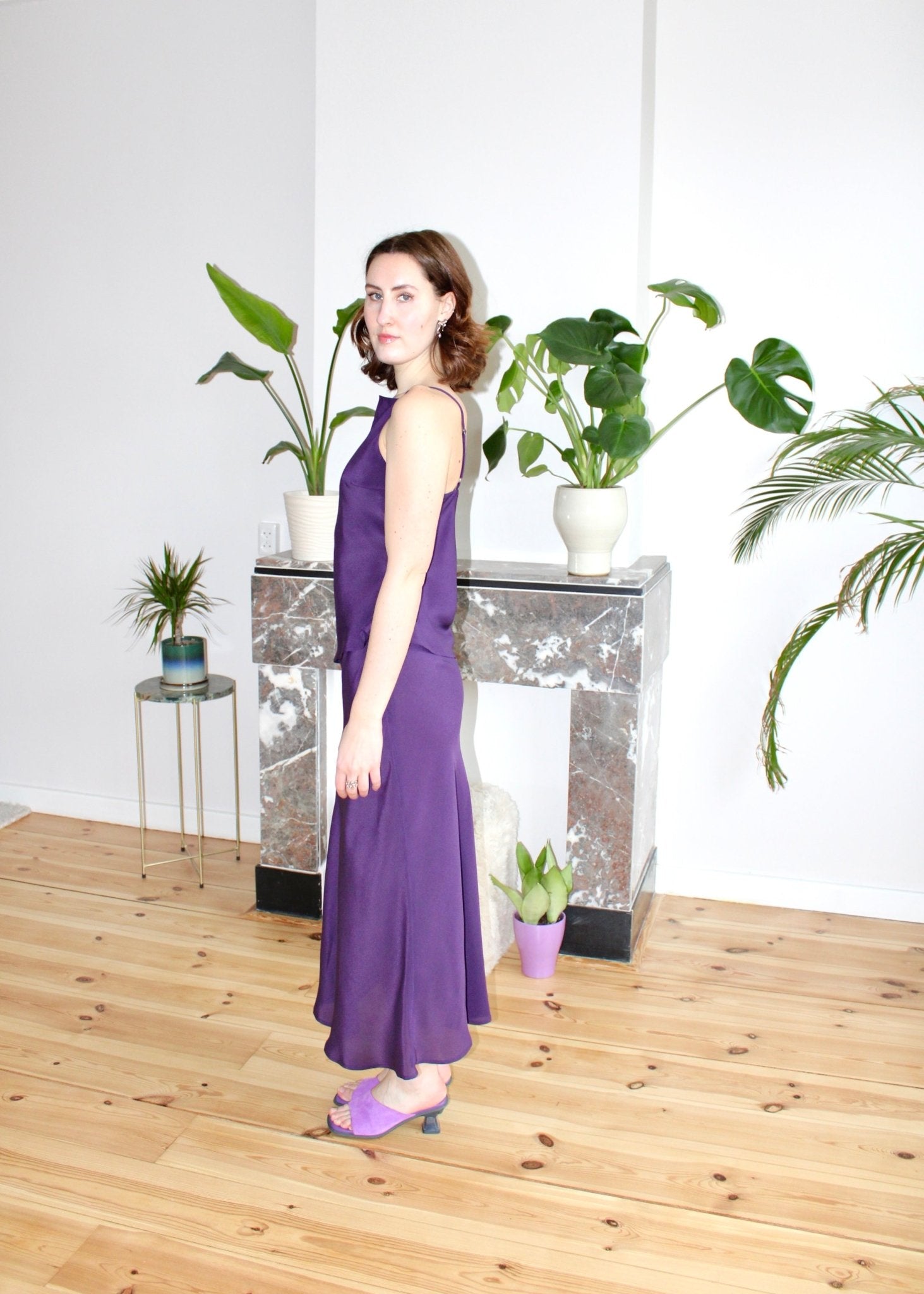 Clementine skirt aubergine silk - Luci's Lemons