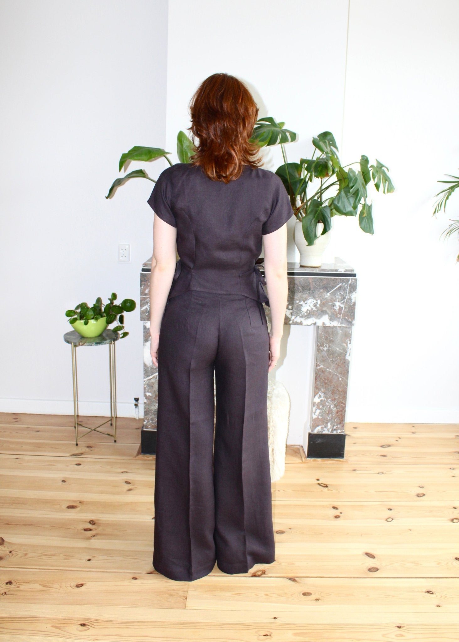Eloise top espresso brown linen - Luci's Lemons