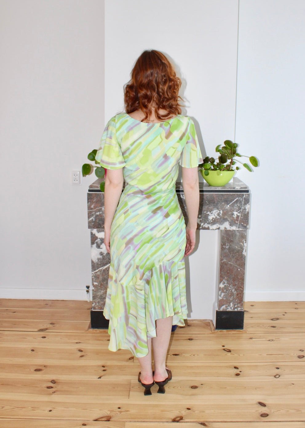 Genevieve dress green print viscose - Luci's Lemons
