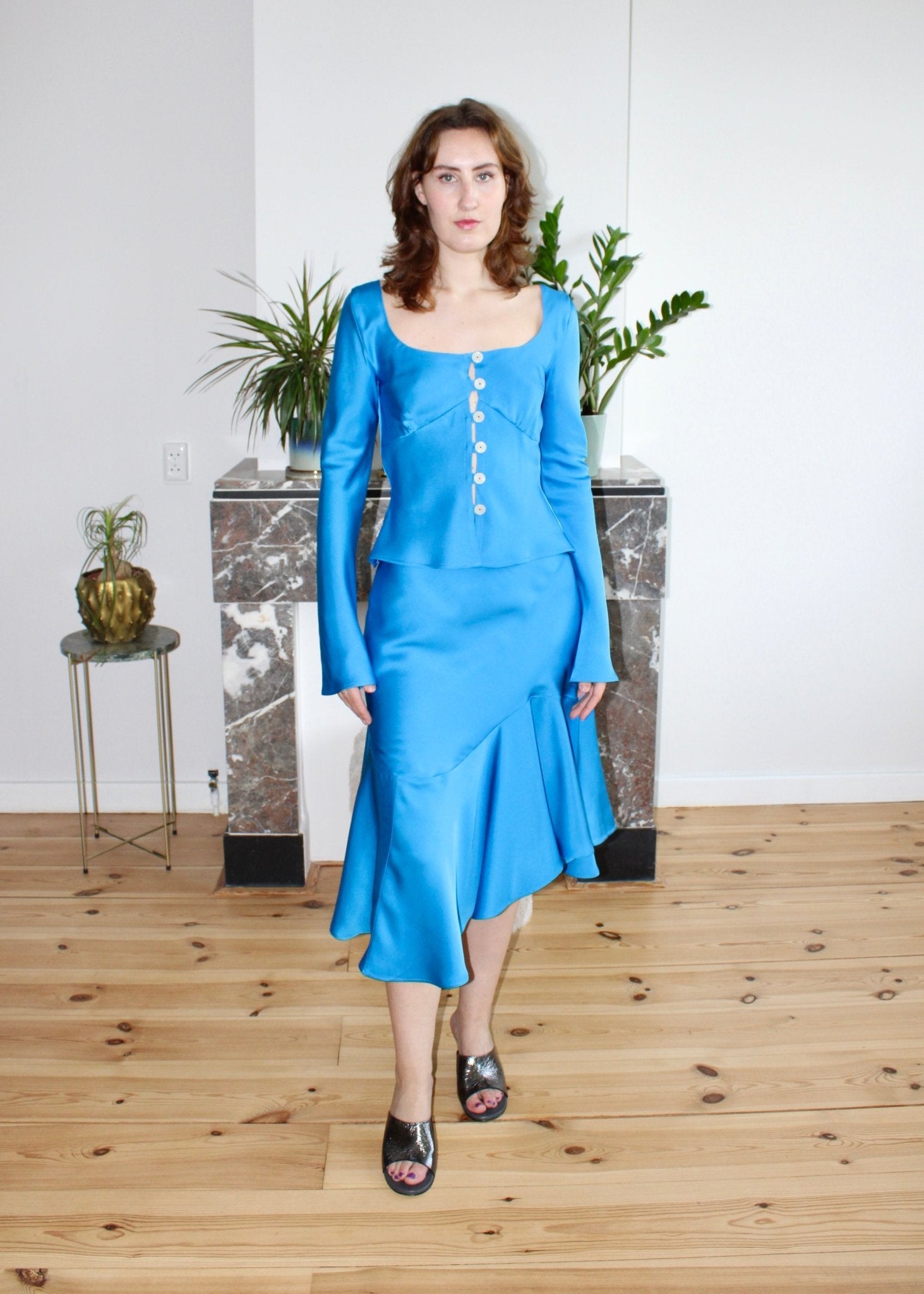 Genevieve skirt azure blue silk - Luci's Lemons