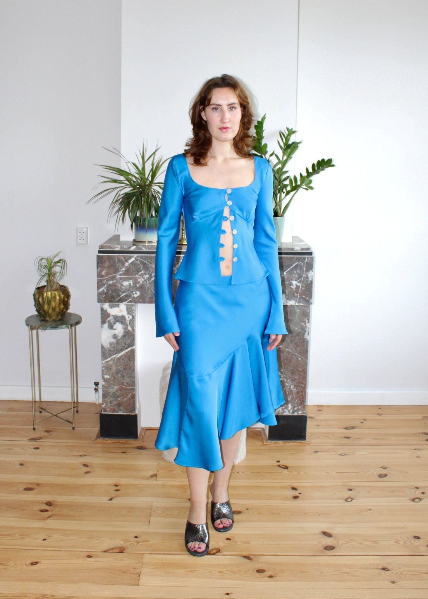 Genevieve skirt azure blue silk - Luci's Lemons