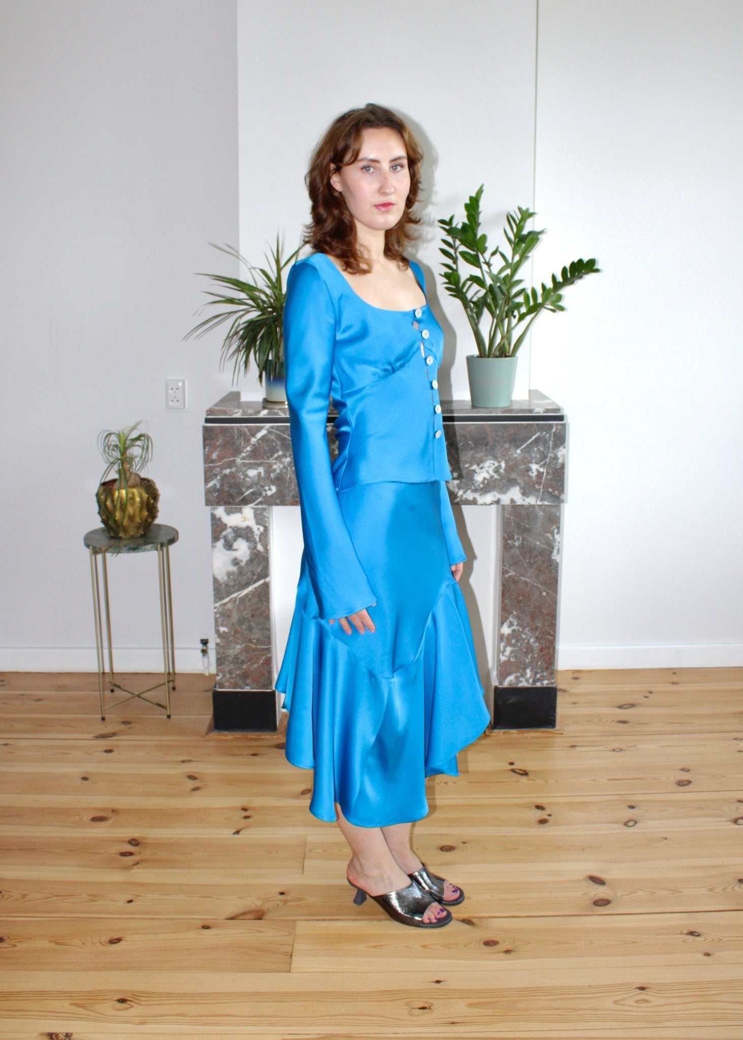 Genevieve skirt azure blue silk - Luci's Lemons