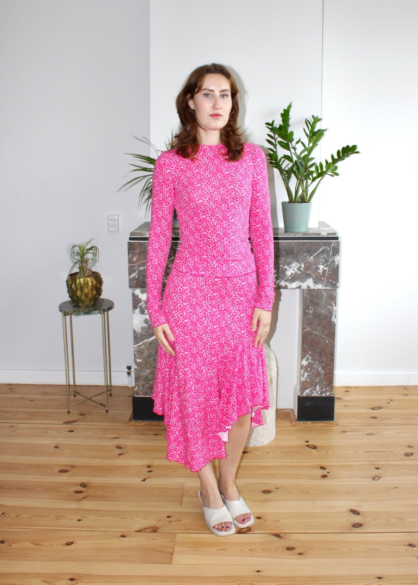 Genevieve skirt pink hearts - Luci's Lemons