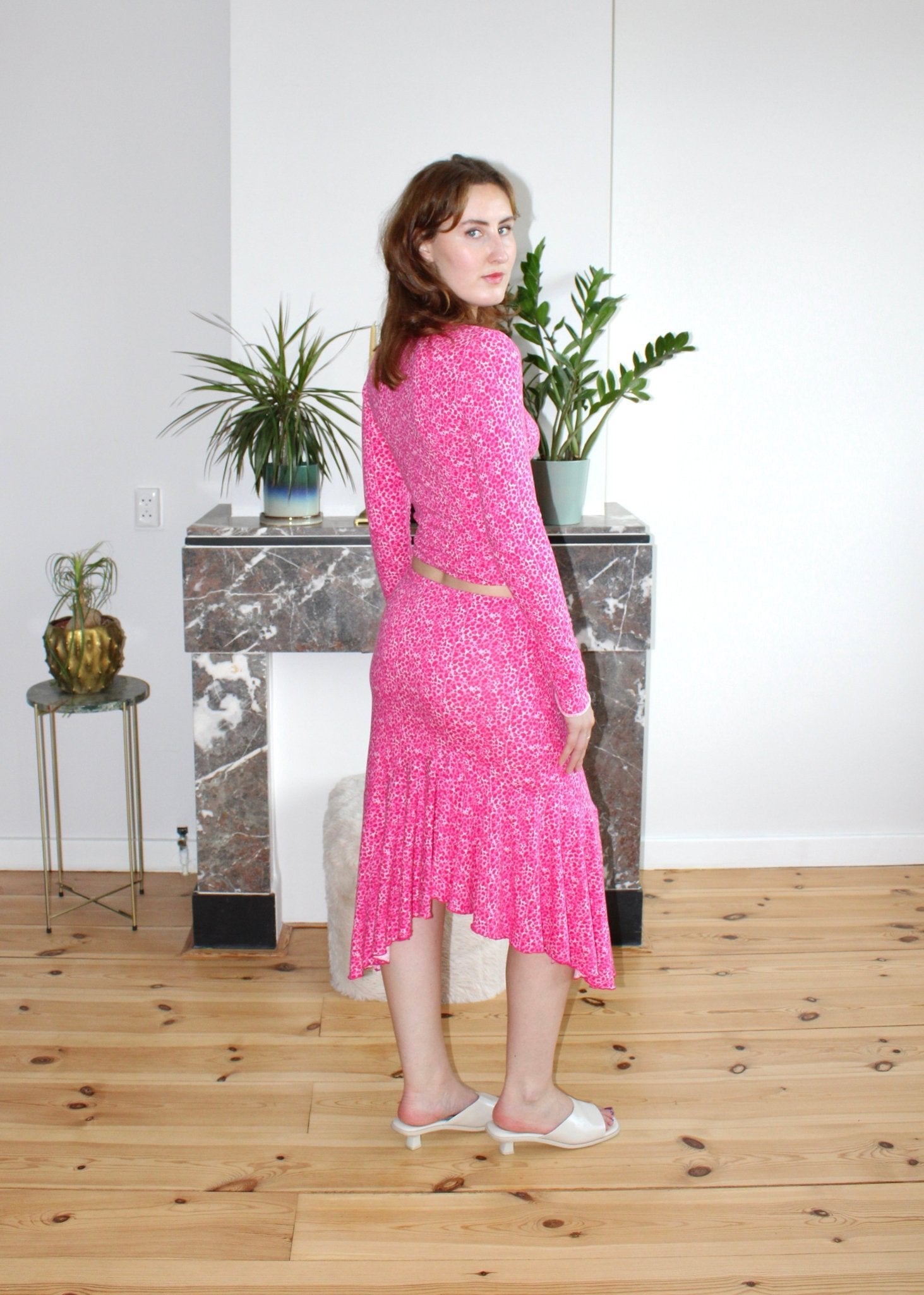 Genevieve skirt pink hearts - Luci's Lemons