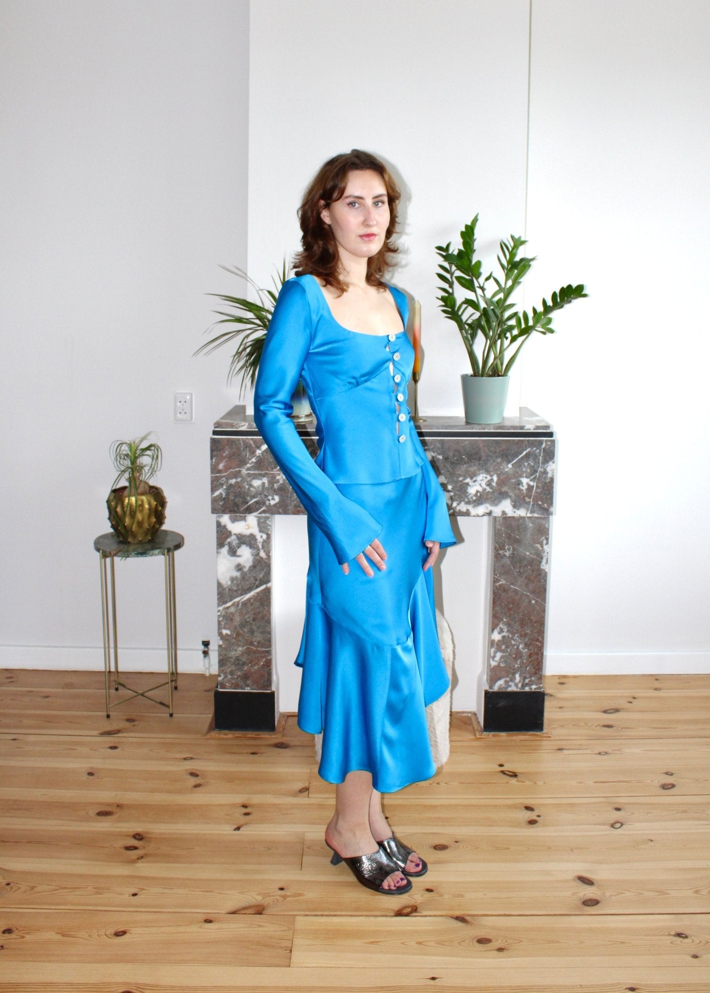 Genevieve top azure blue silk - Luci's Lemons