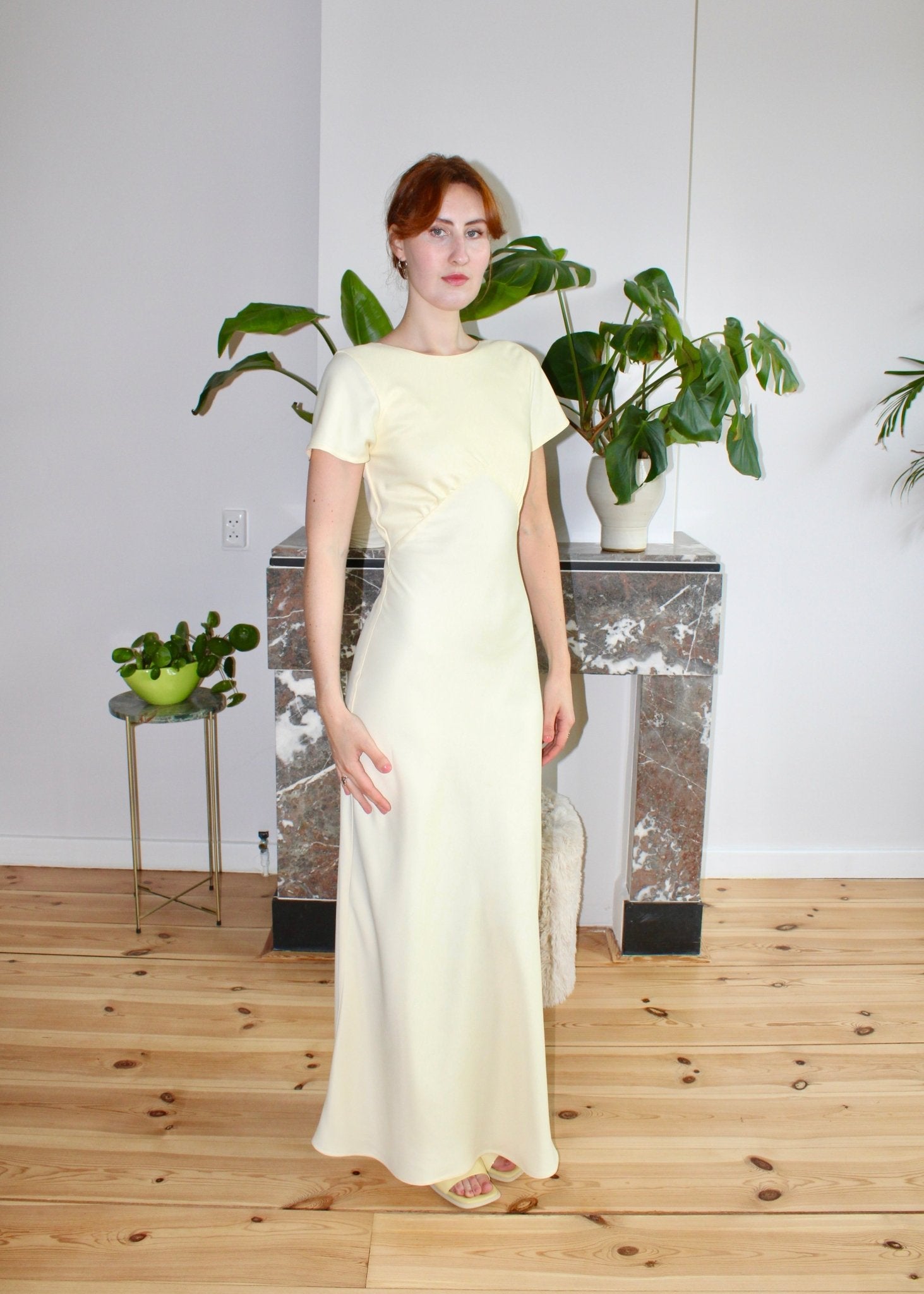 Indigo dress vanilla yellow satin - Luci's Lemons