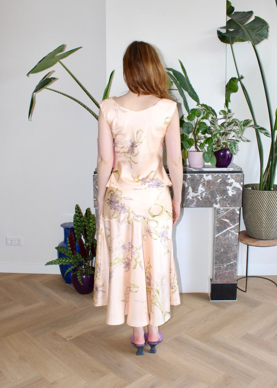 Lilith top soft peach floral silk - Luci's Lemons