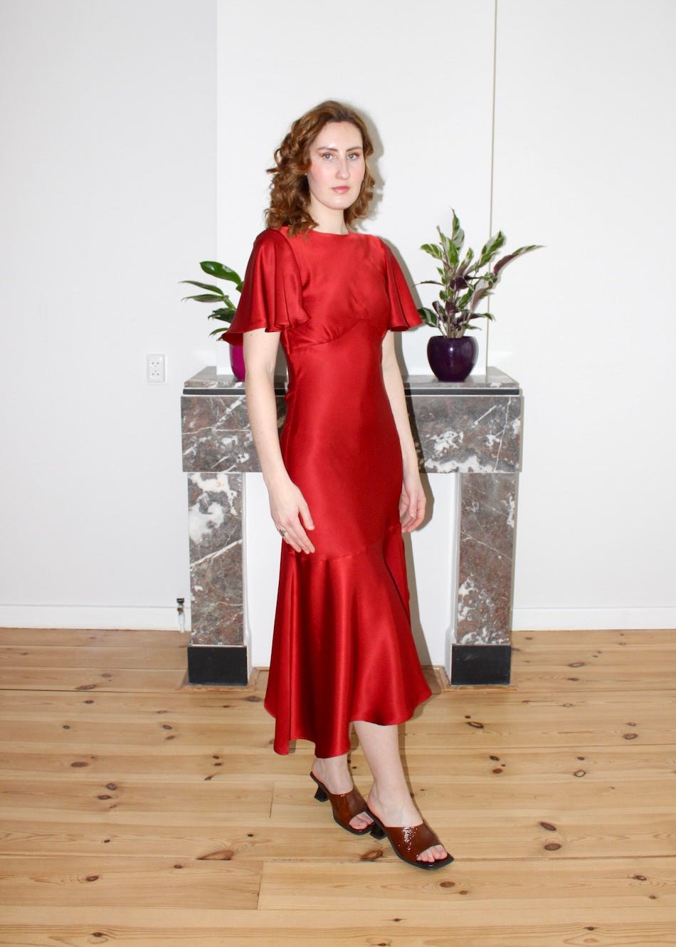 Lorraine dress savvy red satin silk - Luci's Lemons
