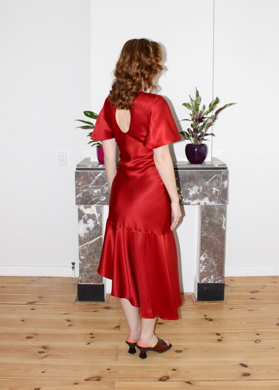 Lorraine dress savvy red satin silk – Luci's Lemons