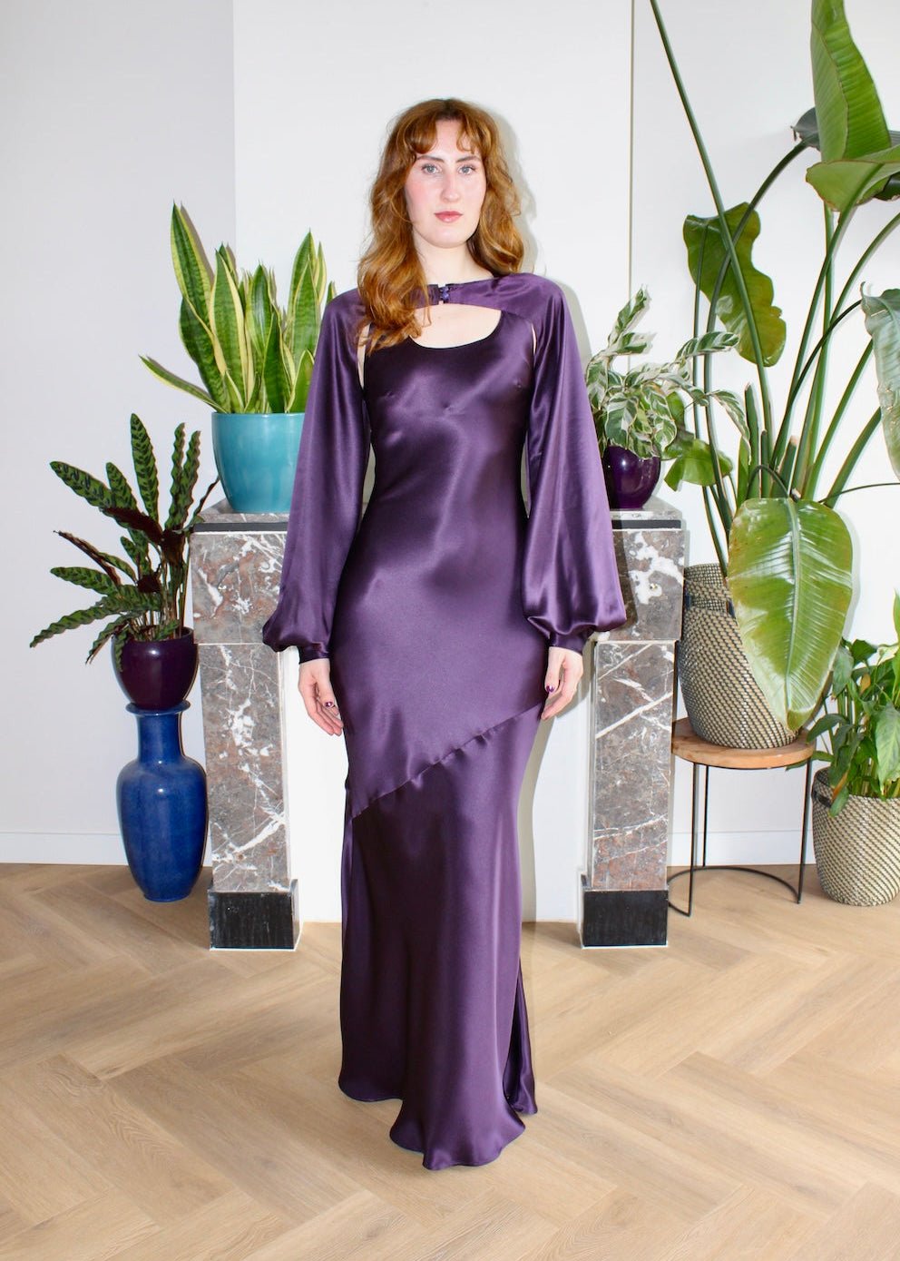 Mary shrug Aubergine purple silk - Luci's Lemons