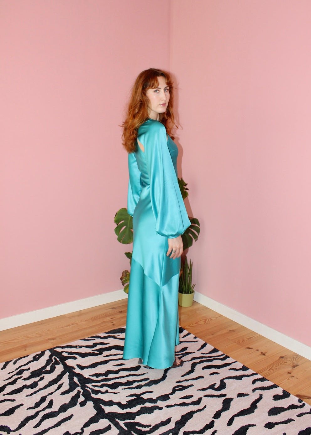 Mary shrug turquoise silk - Luci's Lemons