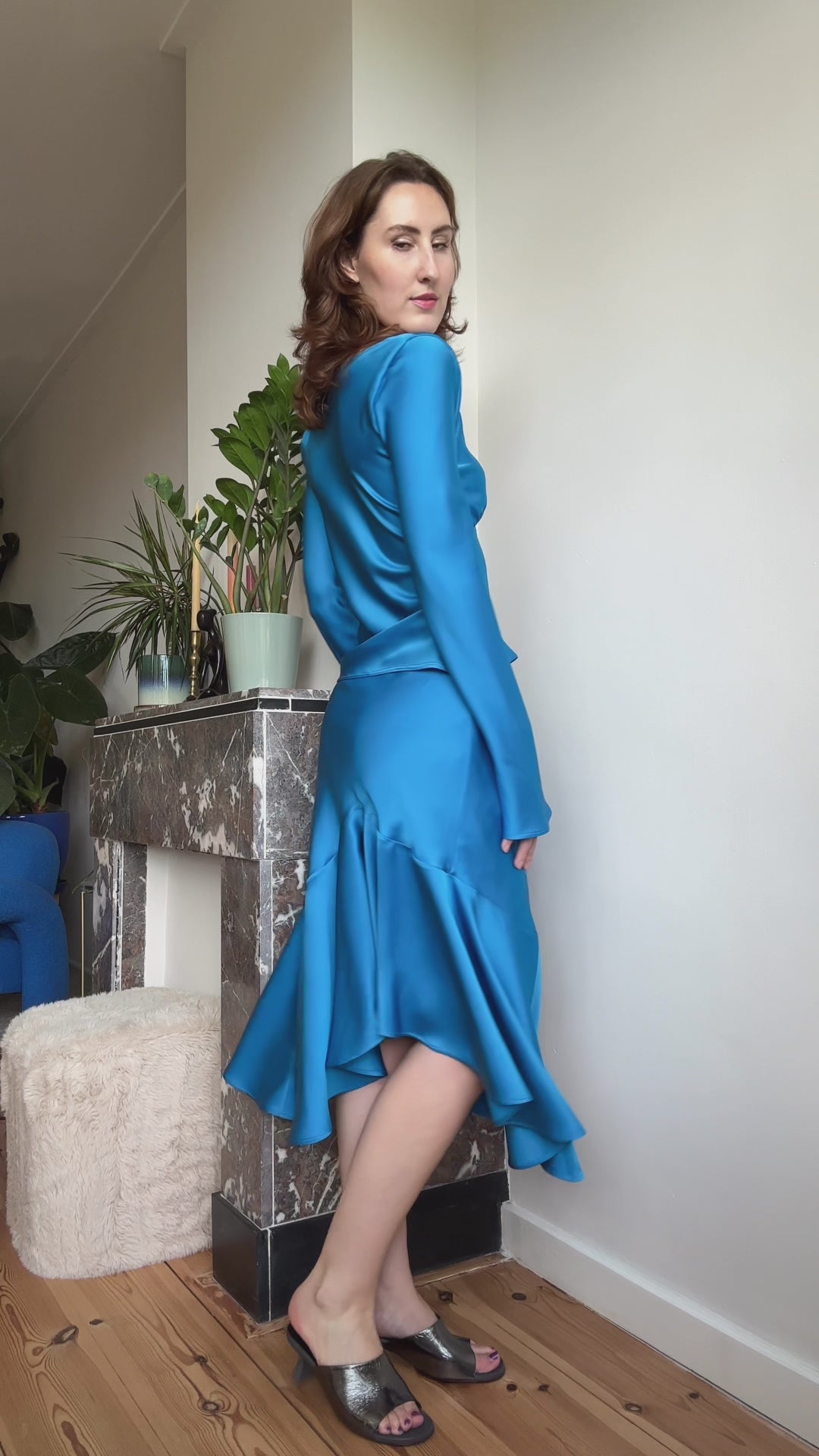 Genevieve skirt azure blue silk