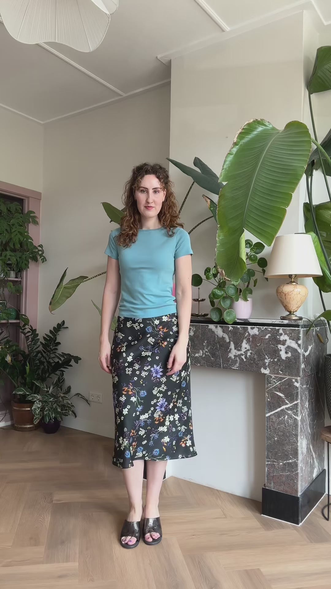 Bias skirt - Black floral - S, M