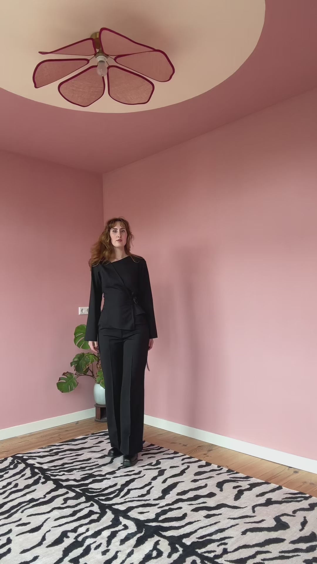 Amelia straight leg trousers black wool