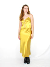 Load image into Gallery viewer, Violetta top sunflower silk
