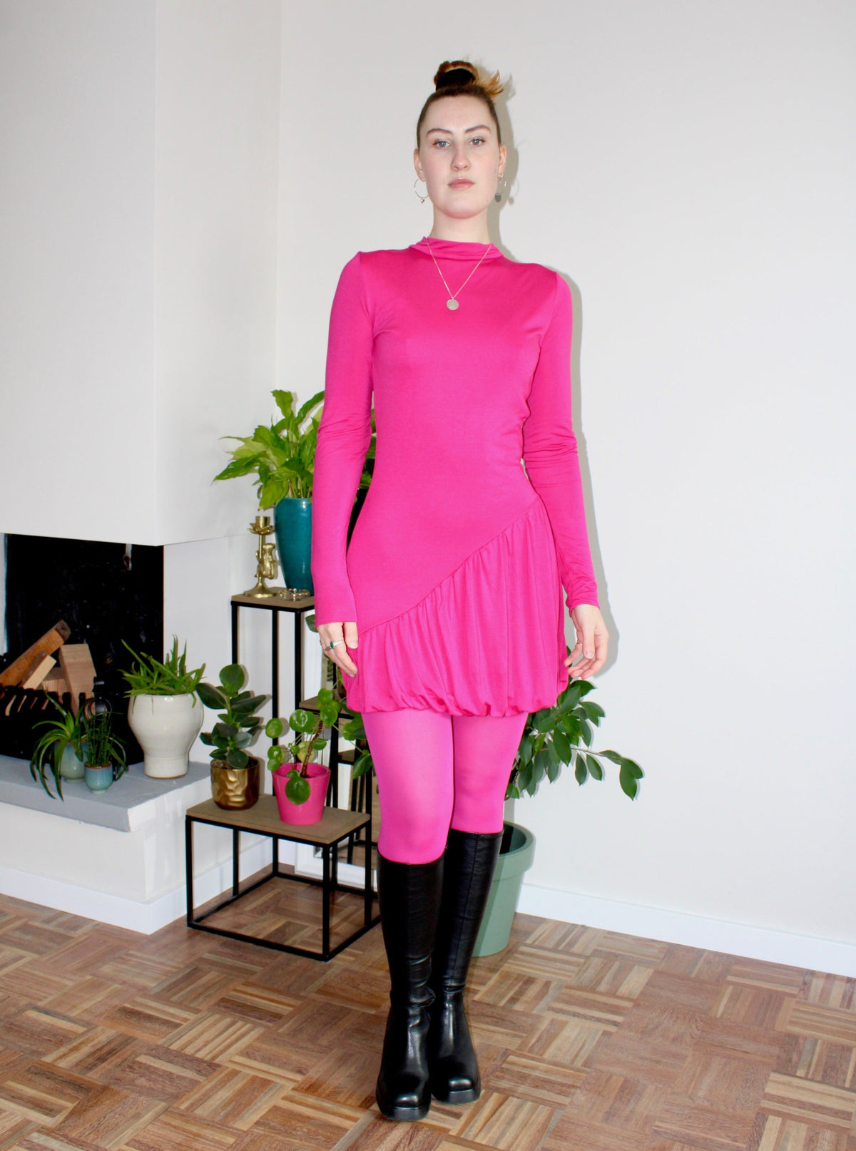 Sample - Delilah dress fuchsia