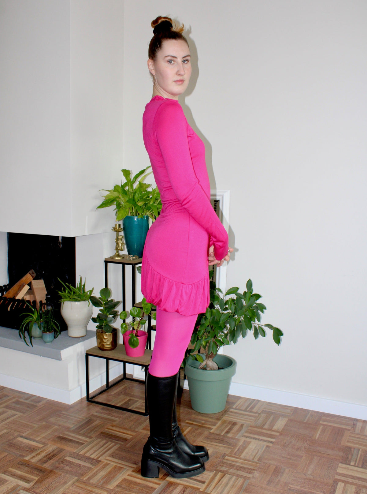 Sample - Delilah dress fuchsia